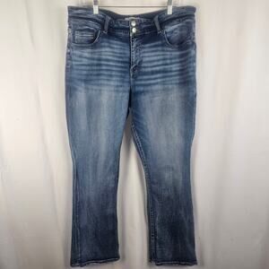 BKE Gabby Curvy Bootcut Jeans Women's 39x32 High Rise Stretch Denim Mid Wash